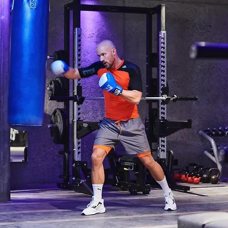 Ξενοδοχείο Active & Cbd