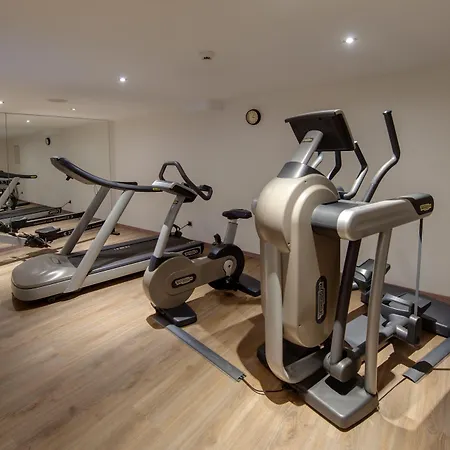 Schlosshotel Hotel 4*