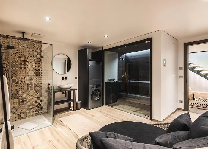 Schlosshotel מלון 4*