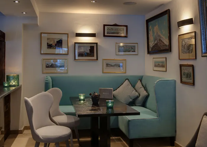 מלון Schlosshotel