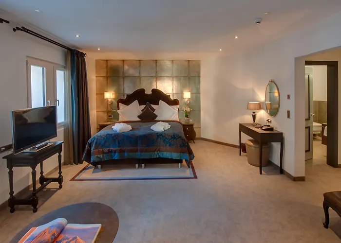 מלון Schlosshotel צרמט