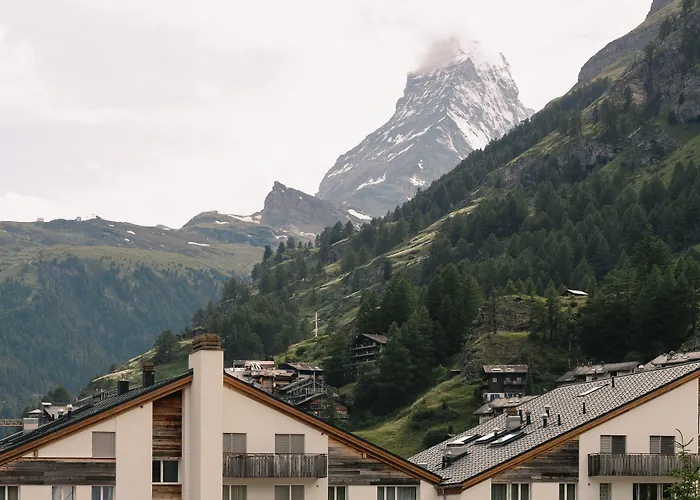 Schlosshotel מלון 4*