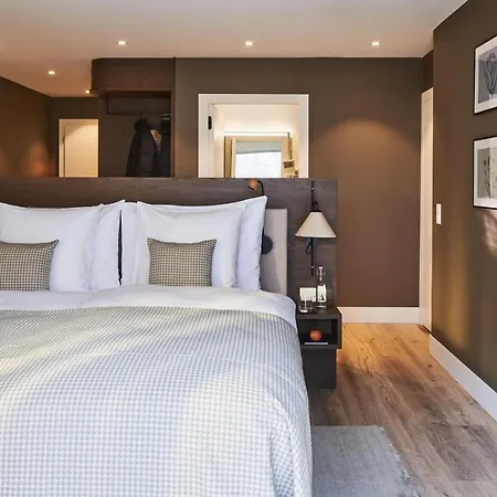 Schlosshotel Szálloda Zermatt